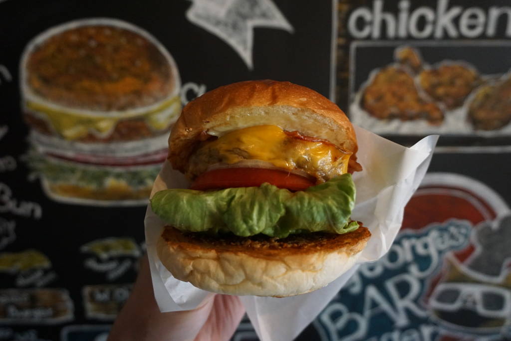 ベーコンチーズバーガー