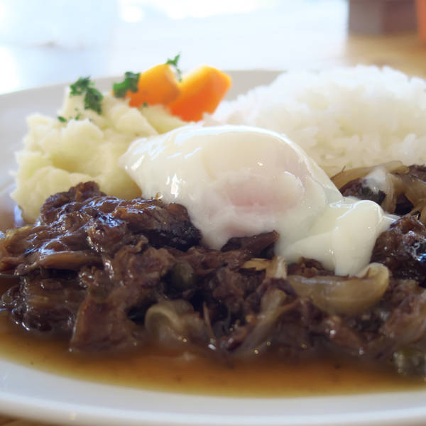 牛すじのシチュー