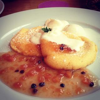 アップル＆シナモン　パンケーキ