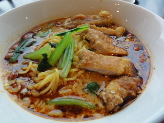 カレーパーコー担々麺