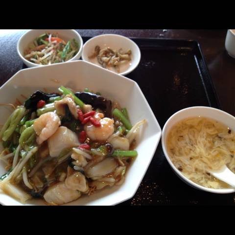 海鮮五目あんかけ固焼きそば