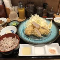 国産銘柄豚　上ヒレカツ定食