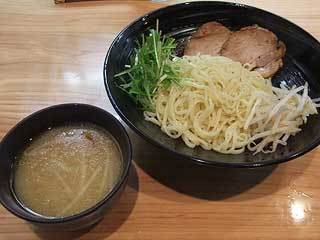 大山黒牛つけ麺