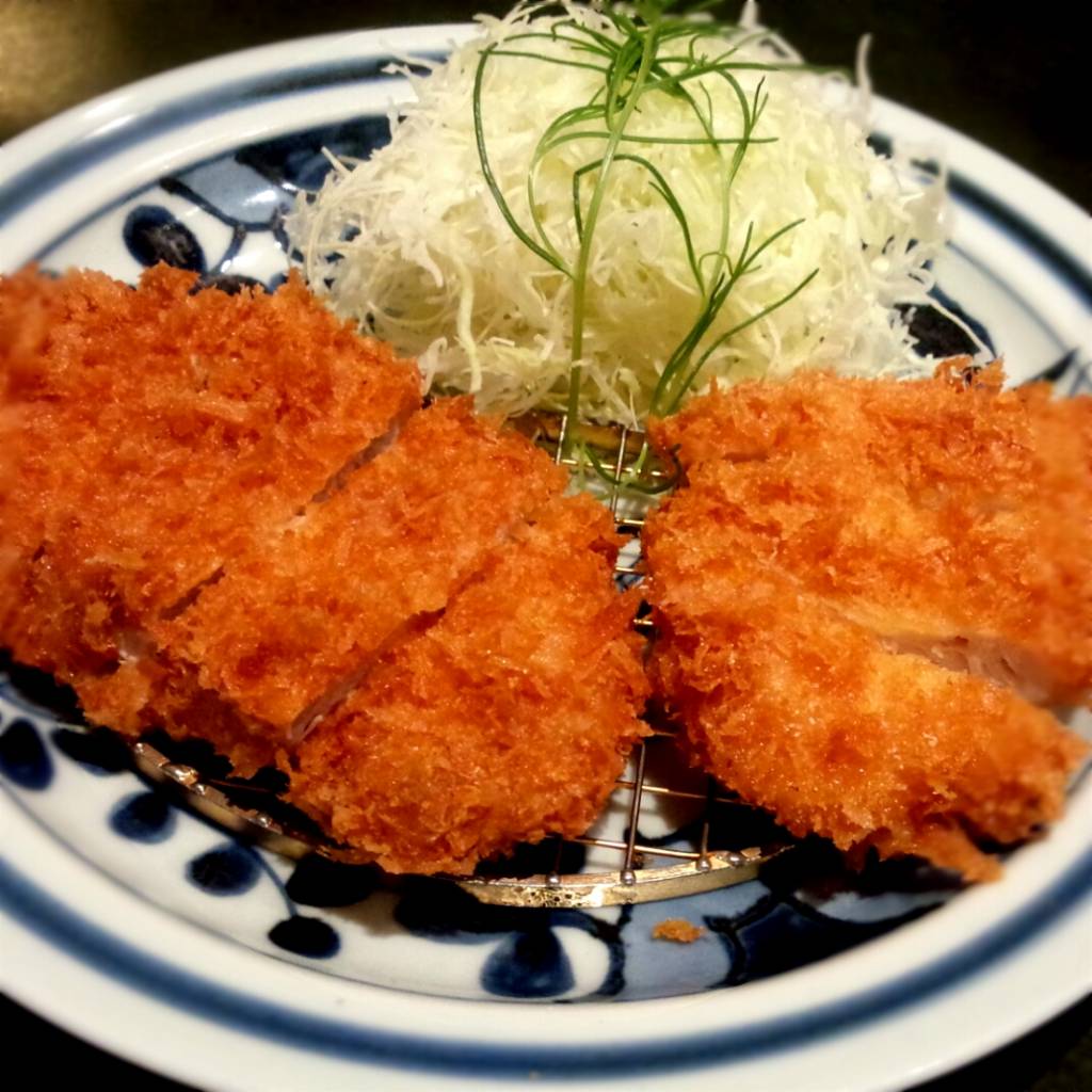 ロースとチキンかつ定食