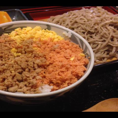 三色丼セット