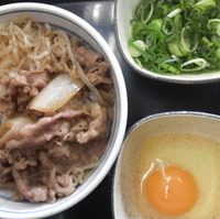 牛鍋丼つゆだく追っかけねぎ玉子
