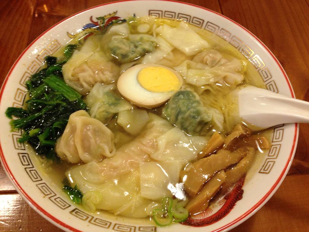 雲呑麺