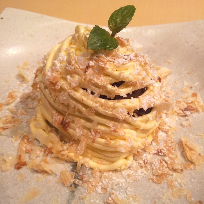 里芋のモンブランショコラ