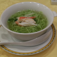蟹の翡翠麺