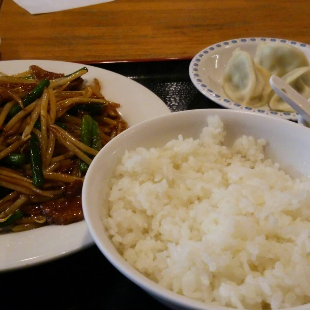 豚レバーともやし・にんにくの芽炒め定食