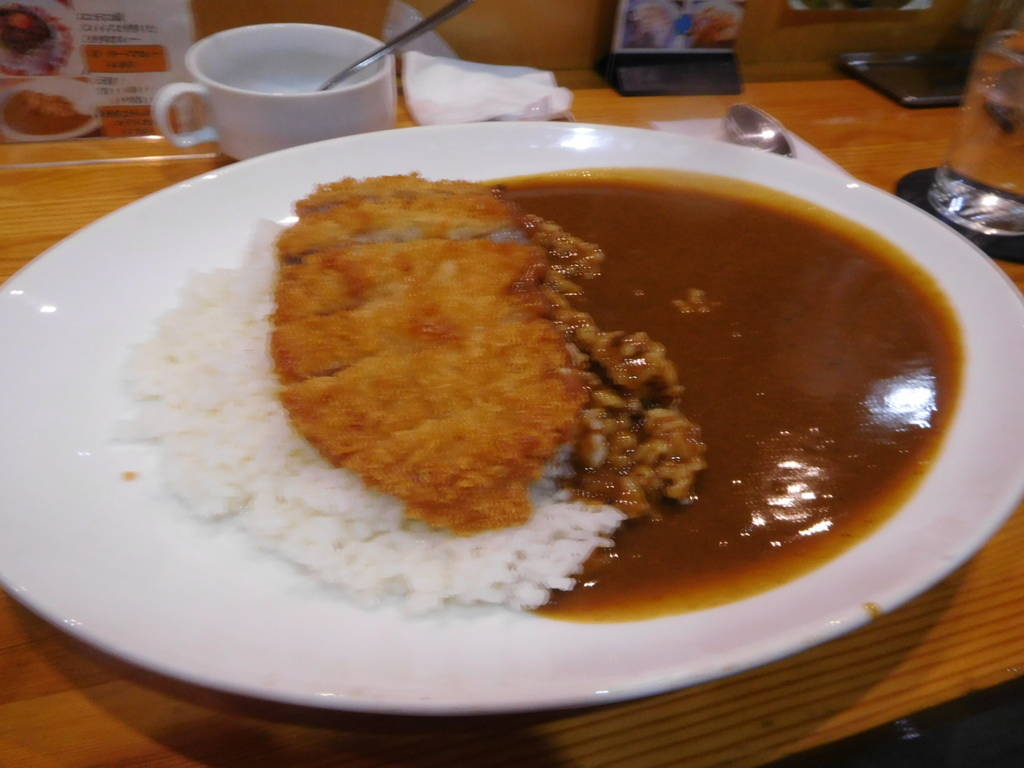 カレー　トンカツトッピング