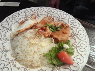 黒豚角煮のロコモコ風