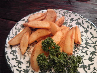 スパイシーフライドポテト