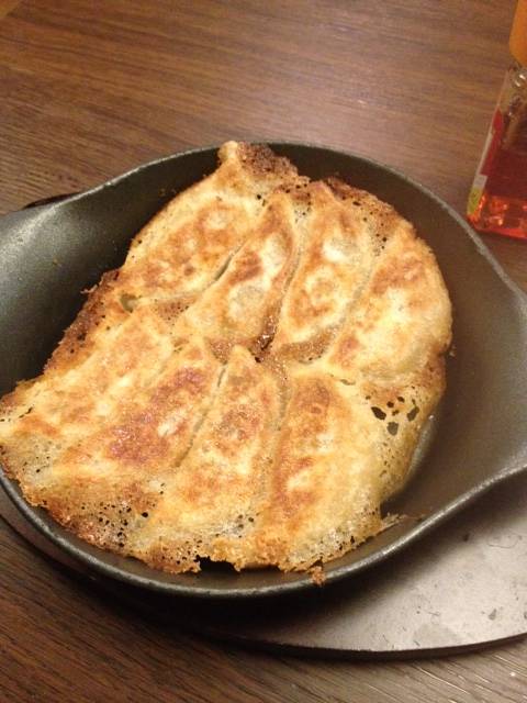 鉄板餃子