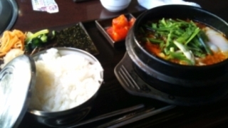 スンドゥブチゲ