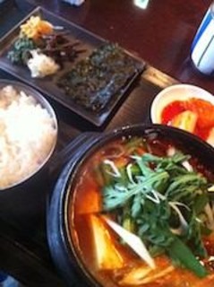 スンドゥブチゲ