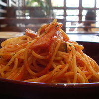 なすとベーコンのトマトソースのパスタ