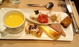 前菜の盛り合わせ