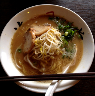 トンコツ醤油ラーメン