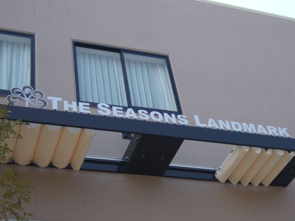 ザ シーズンズ ランドマーク 神戸北野