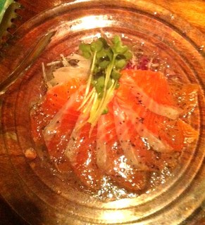 信州サーモンのカルパッチョ
