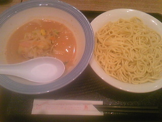 つけちゃんぽん　濃厚とんこつみそ味