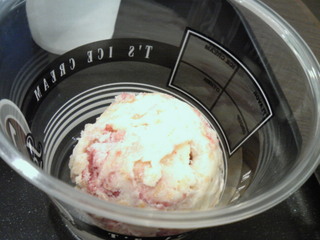 Ｔ’ｓ　チェリーパイ