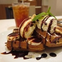 チョコバナナワッフル