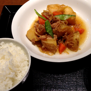 ほくほく肉じゃが定食