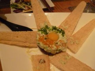 マグロとアボカドのタルタル