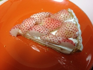 白イチゴのタルト