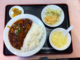 ランチ マーボ丼