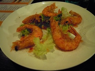 殻ごと食べれる海老の唐揚げ