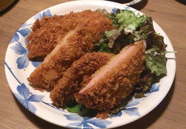 厚切りハムカツ