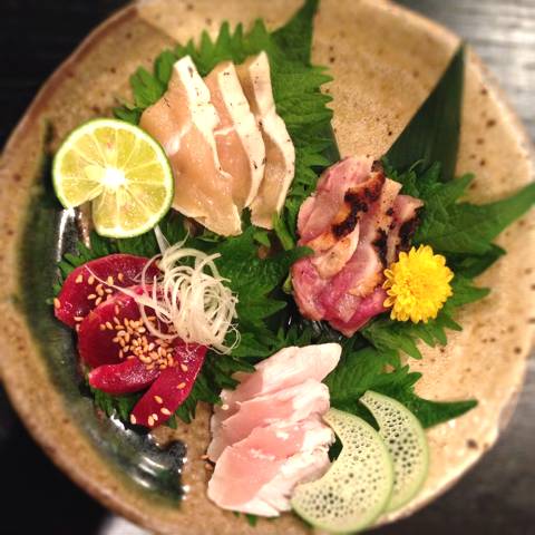 鳥刺し盛り合わせ