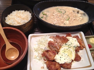 ランチ　　冷汁とチキン南蛮セット