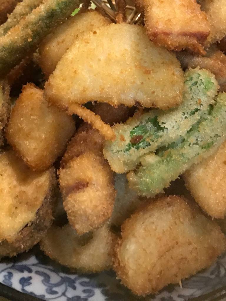 串カツ盛り合わせ