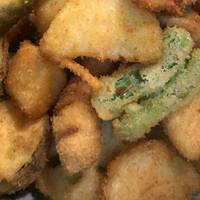 串カツ盛り合わせ