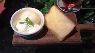 ｍ－ｃｈｉｆｆｏｎさんのシフォンケーキ