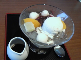 十勝あずきクリームあんみつ