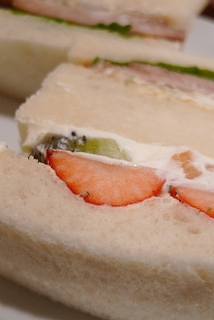 フルーツサンド