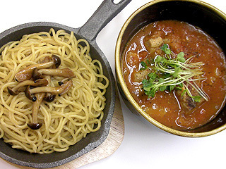 焼めんつけトマトラーメン