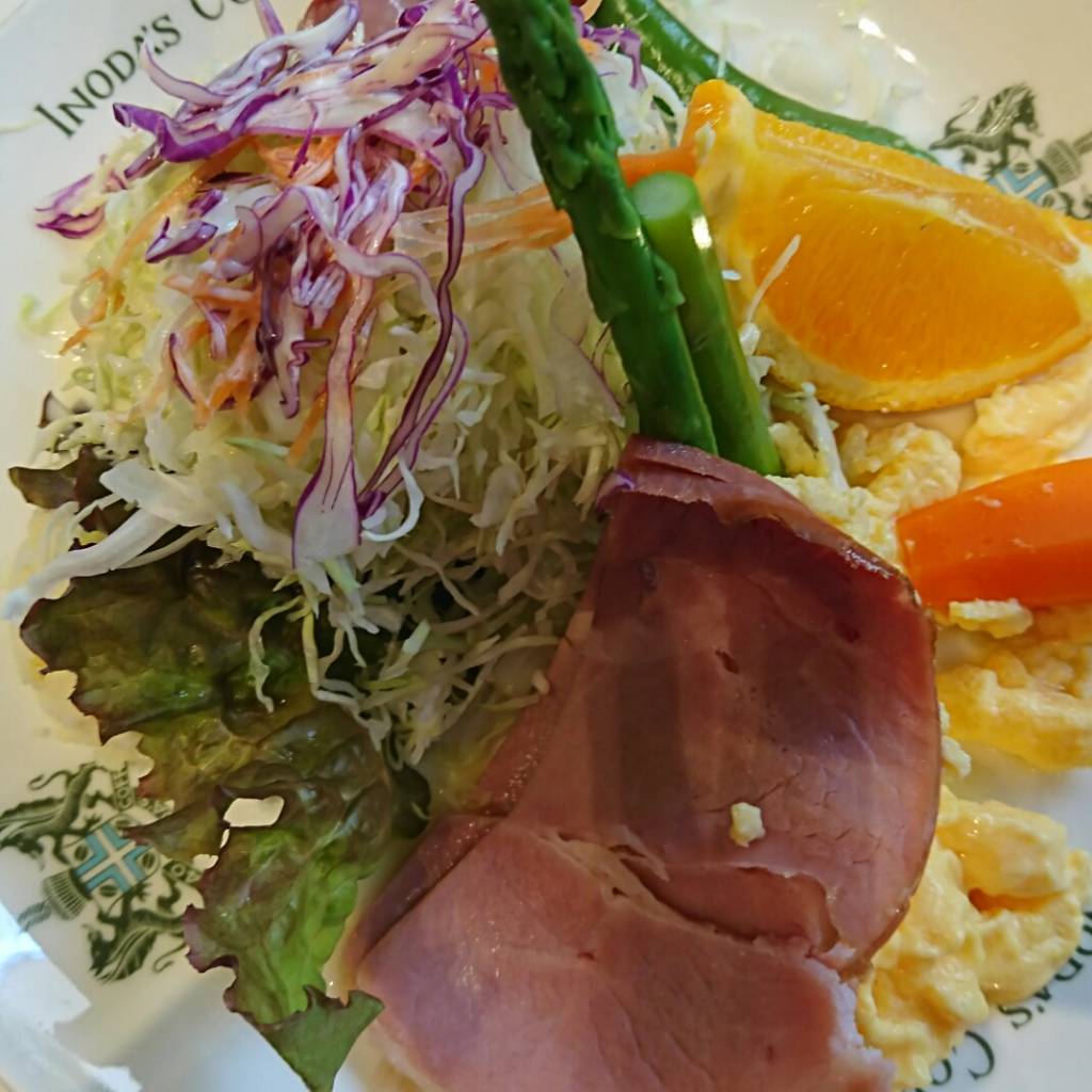 イノダコーヒ本店の、京の朝食の全体写真です。