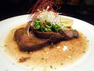 牛タンの黒胡椒焼き