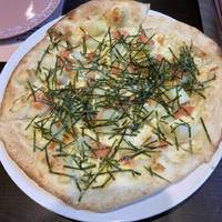 明太マヨポテトピザ