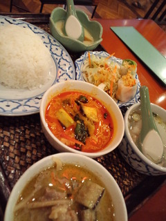 ２食のタイカレー＆汁そばｓｅｔ