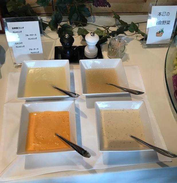 ４種のドレッシング（ランチサラダビュッフェ　）