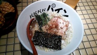 パイナップル塩ラーメン