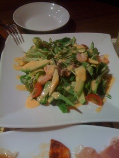 海老とアボカドの１２品目サラダ