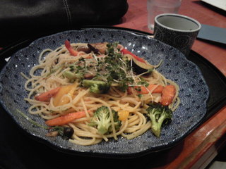 １０品目のマルチビタミンペペロンチーノ